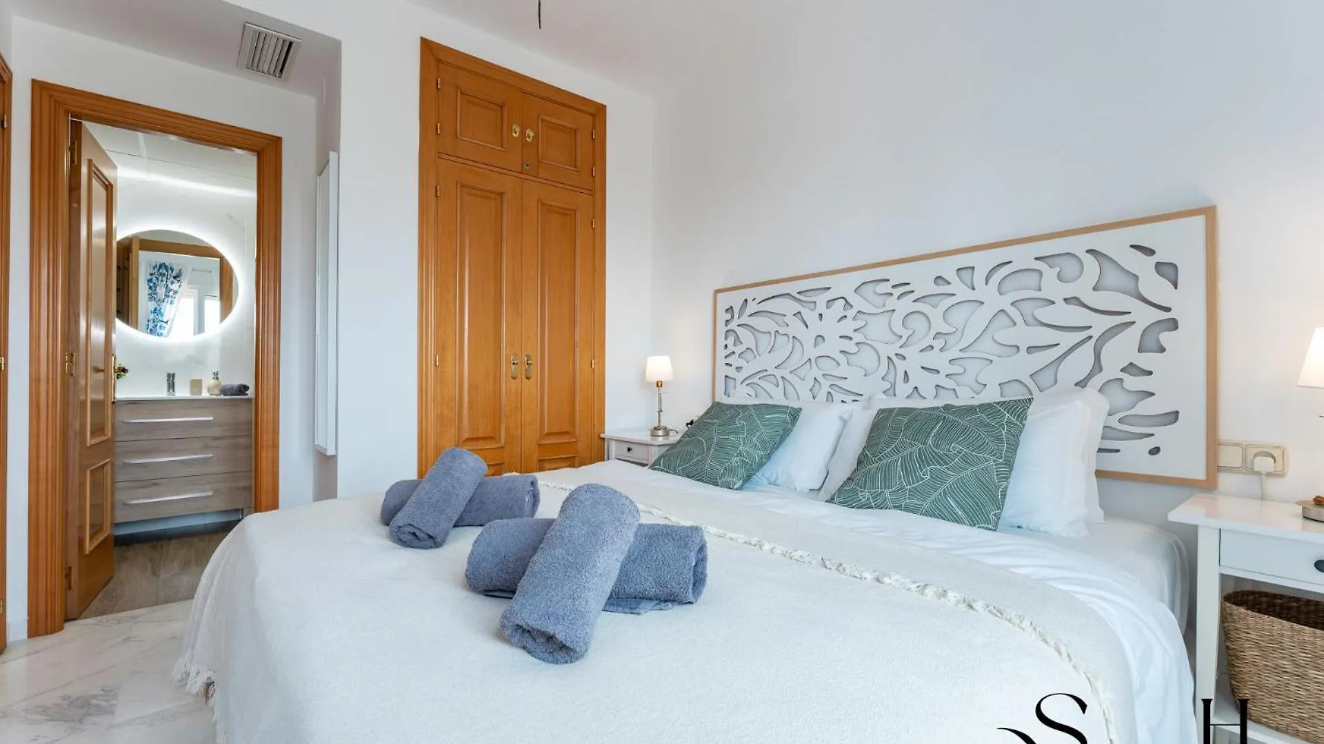 Apartament Amazing Sea And Golf Course View 2Br, Parking Pool Benalmádena Hiszpania