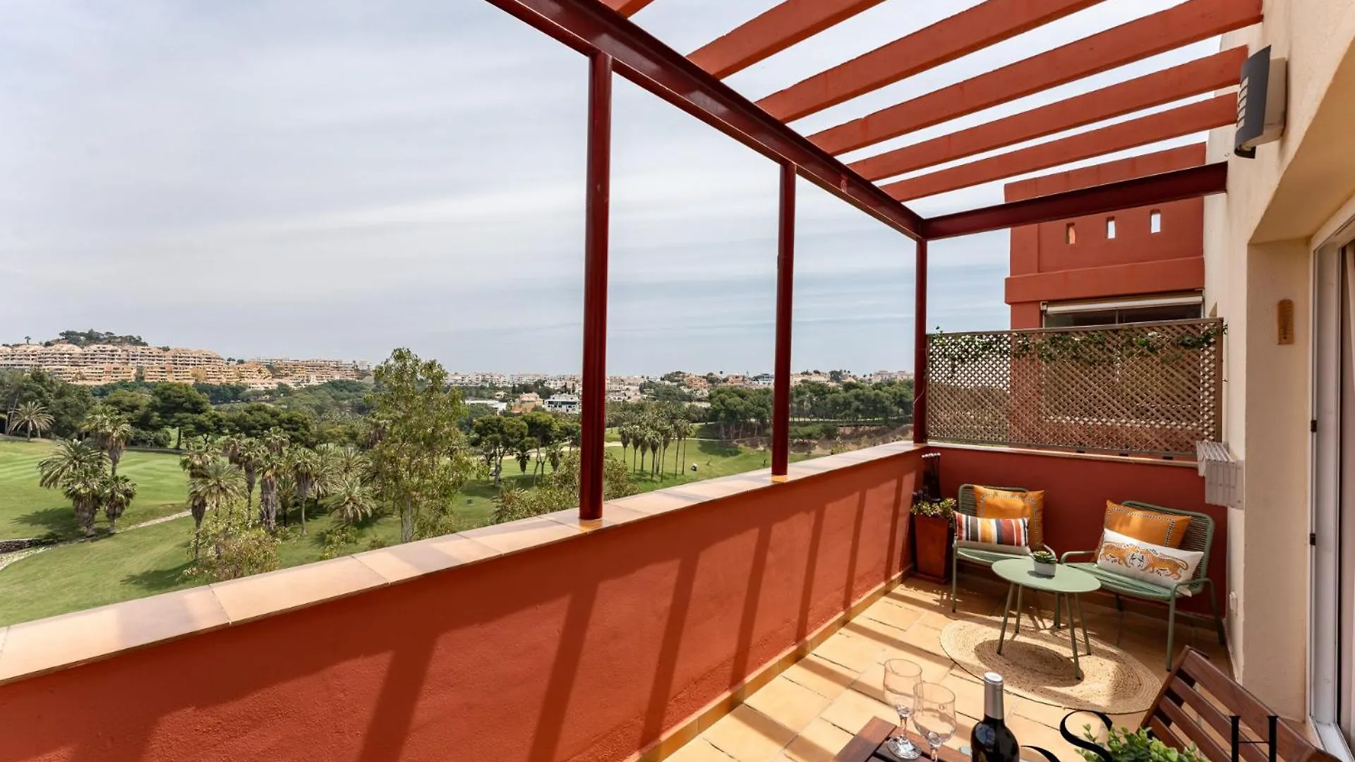 Appartement Amazing Sea And Golf Course View 2Br, Parking Pool à Benalmádena