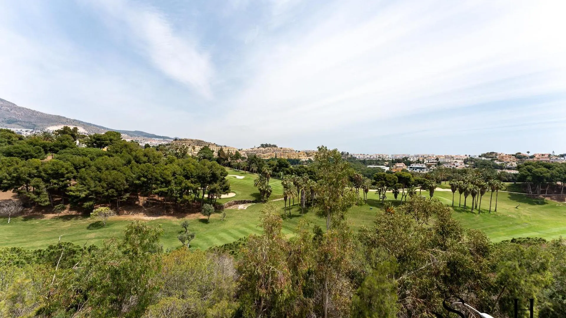 Appartement Amazing Sea And Golf Course View 2Br, Parking Pool à Benalmádena